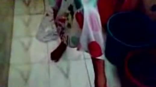 South indian aunt with hubby extended hot mms video in bathroom