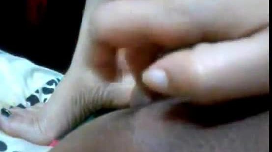 Indian girl show awesome boobs on webcam 69popcorn