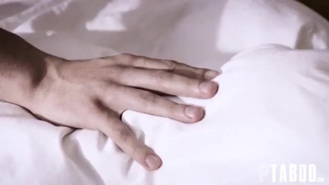 Desi hand sex during drive