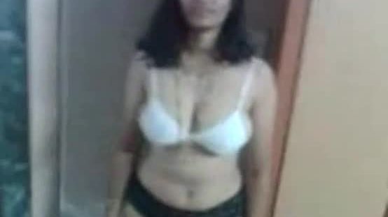 Friends cheating indian wife exposed