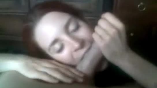 Girlfriend sucking cock